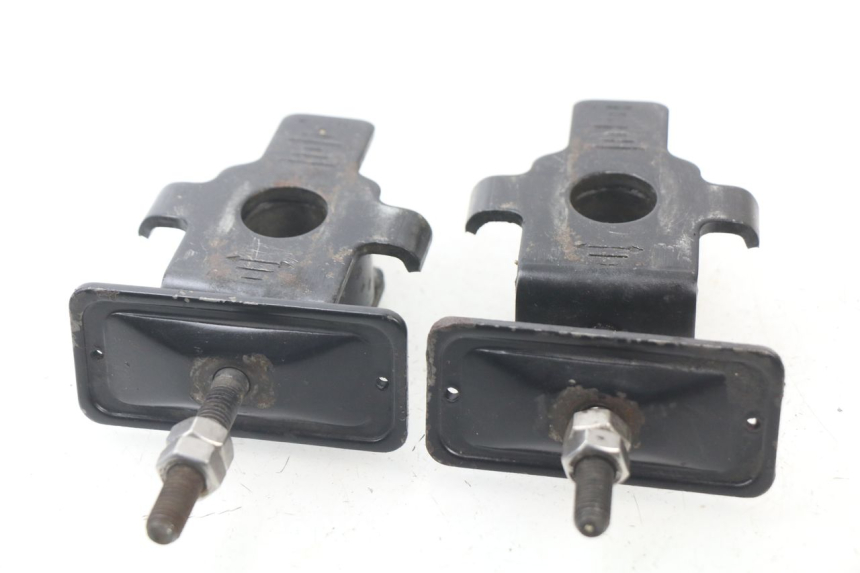 photo de CHAIN TENSIONER HONDA CBF 500 (2004 - 2007)