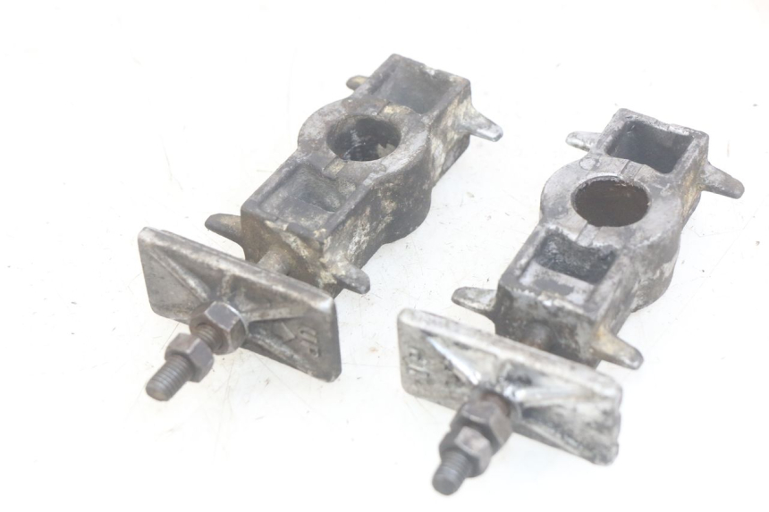 photo de CHAIN TENSIONER HONDA CBR F SC25 1000 (1989 - 1992)