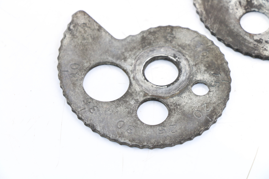 photo de CHAIN ADJUSTER HONDA CLR CITYFLY 125 (1998 - 2003)