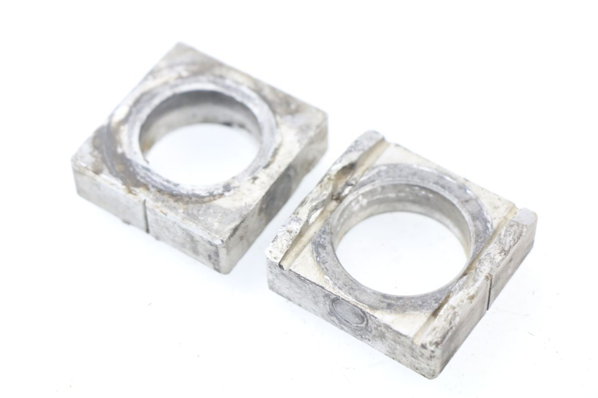 photo de CHAIN ADJUSTER HONDA CRF CR-F 450 (2005 - 2008)