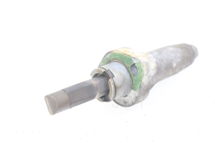 photo de CAM CHAIN TENSIONER HONDA CBR RR FIREBLADE 900 (1992 - 1994) - Zoom on usage condition