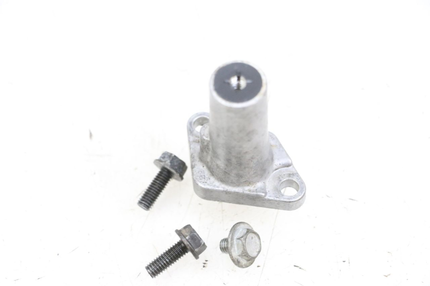 photo de CAM CHAIN TENSIONER YAMAHA TTR 125 (2000 - 2020) - Alternative perspective