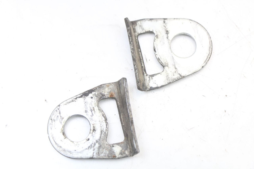photo de CHAIN ADJUSTER HYOSUNG GTR 125 (2006 - 2008)