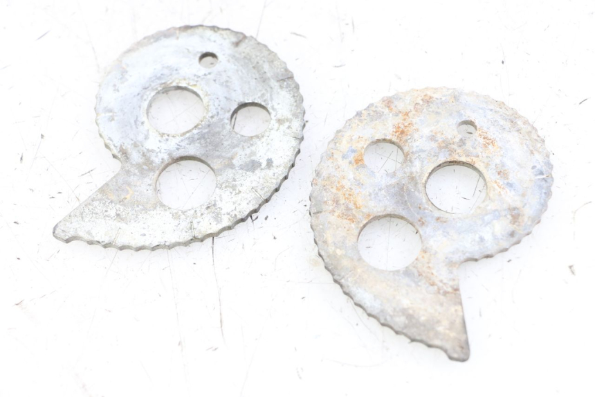 photo de CHAIN ADJUSTER KYMCO STRYKER OFF ROAD 125 (1999 - 2005)