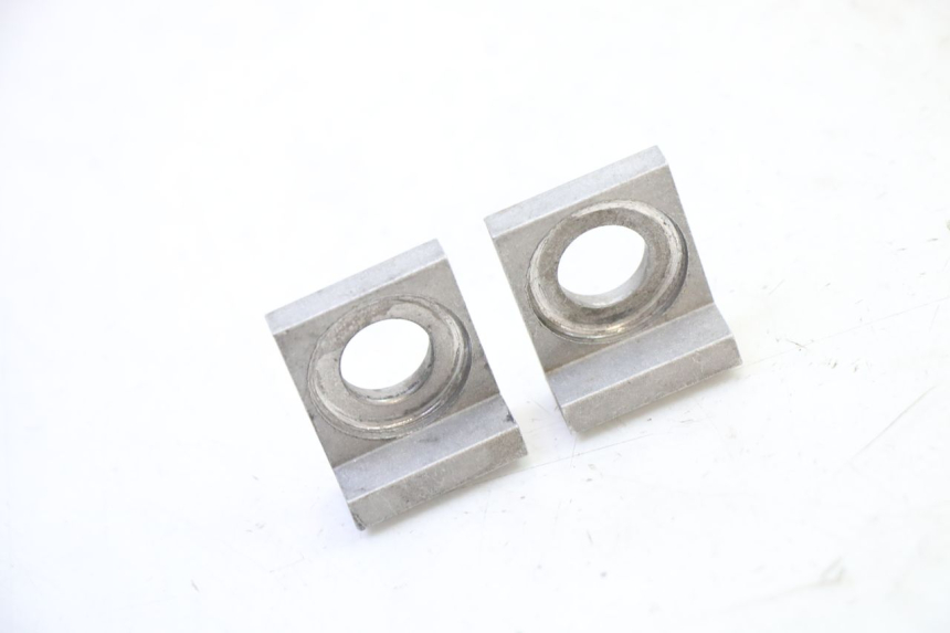 photo de CHAIN ADJUSTER APOLLO RFZ 125