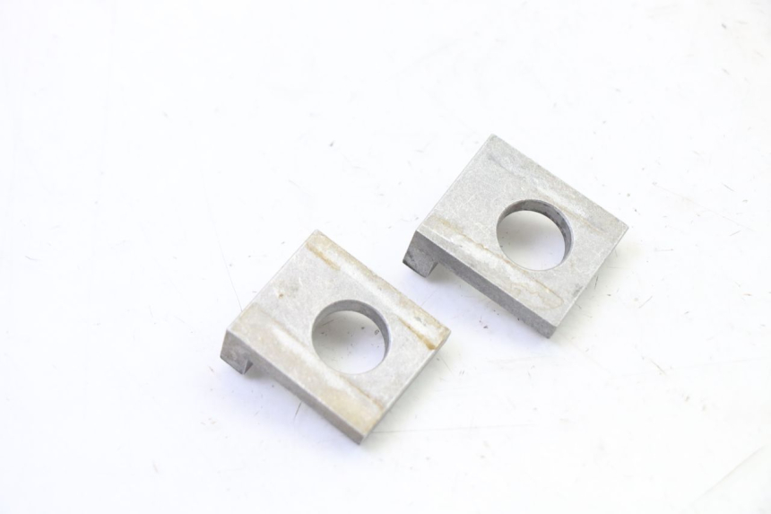 photo de CHAIN ADJUSTER APOLLO RFZ 125