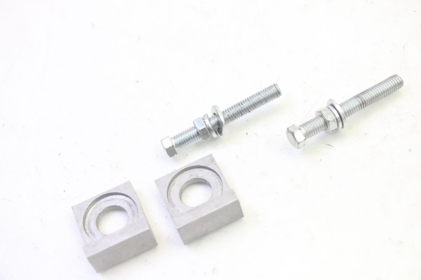 photo de CHAIN ADJUSTER APOLLO RFZ 125