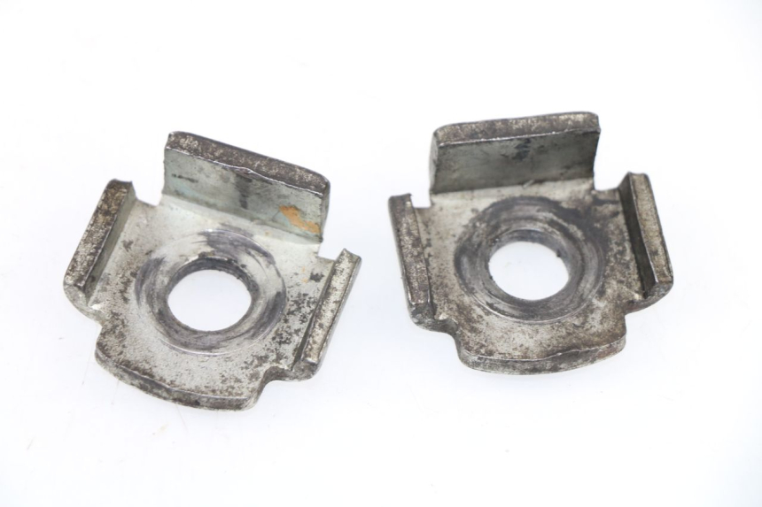photo de CHAIN ADJUSTER RIEJU RS3 50 (2010 - 2018)