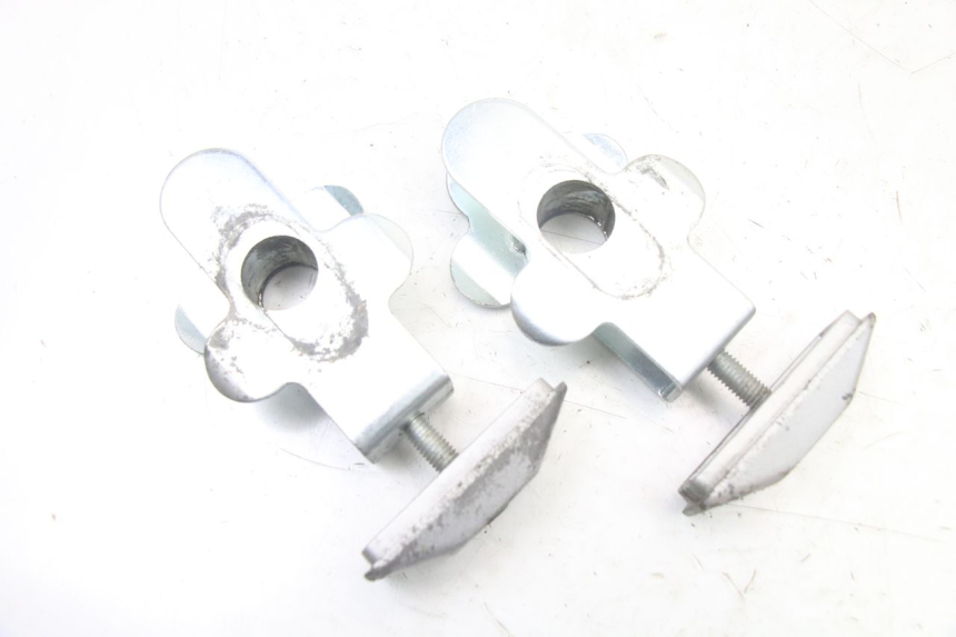 photo de CHAIN TENSIONER SUZUKI GSF S BANDIT 600 (2000 - 2004)