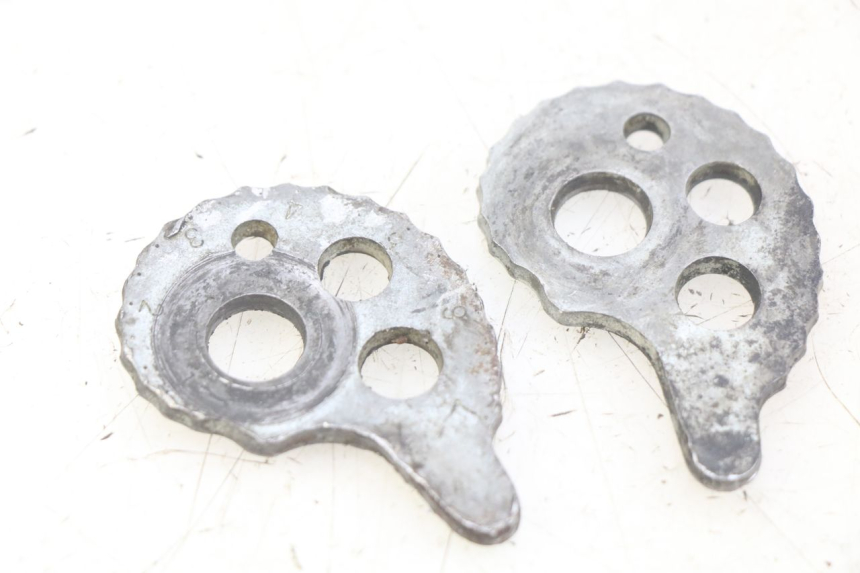 photo de CHAIN TENSIONER YAMAHA TTR 125 (2000 - 2020)