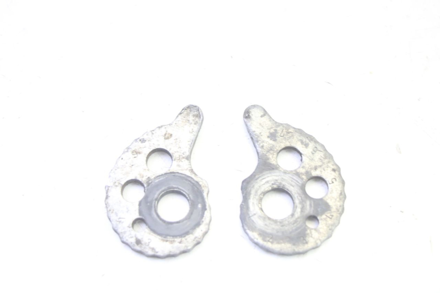 photo de CHAIN TENSIONER YAMAHA TTR 125 (2000 - 2020) - Zoom on usage condition