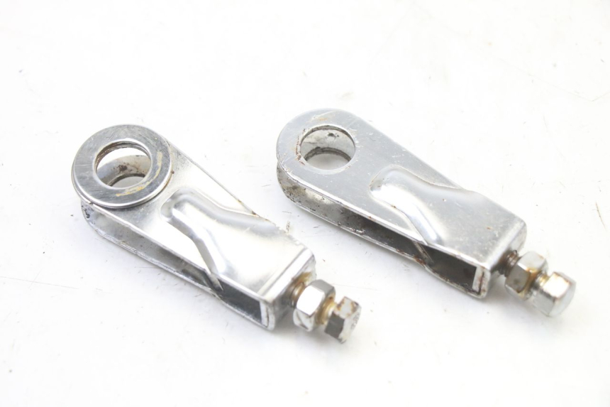 photo de CHAIN ADJUSTER YAMAHA TZR 50 (2008 - 2016)