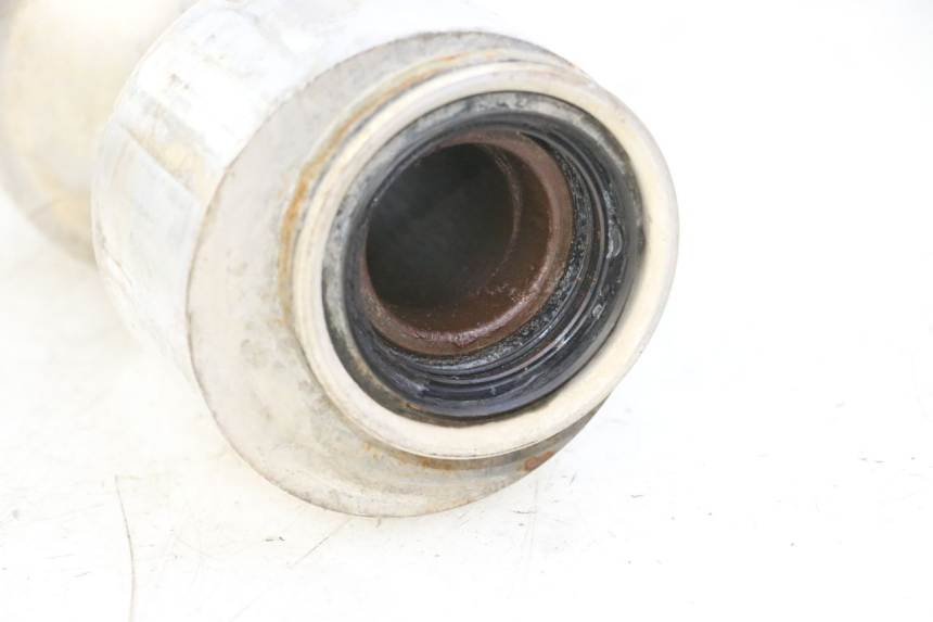 photo de CHAIN ADJUSTER YAMAHA YFM R RAPTOR 250 (2008 - 2014)