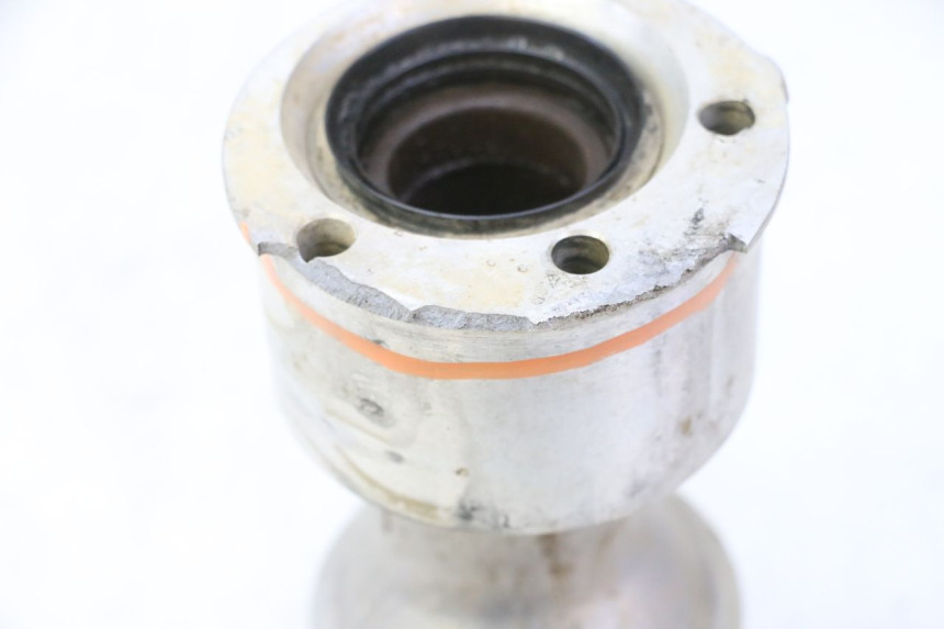 photo de CHAIN ADJUSTER YAMAHA YFM R RAPTOR 250 (2008 - 2014)