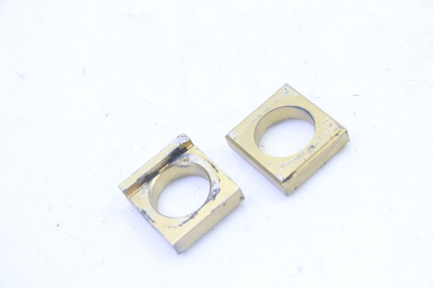 photo de CHAIN ADJUSTER YAMAHA YZ-F YZF 250 (2014 - 2018)