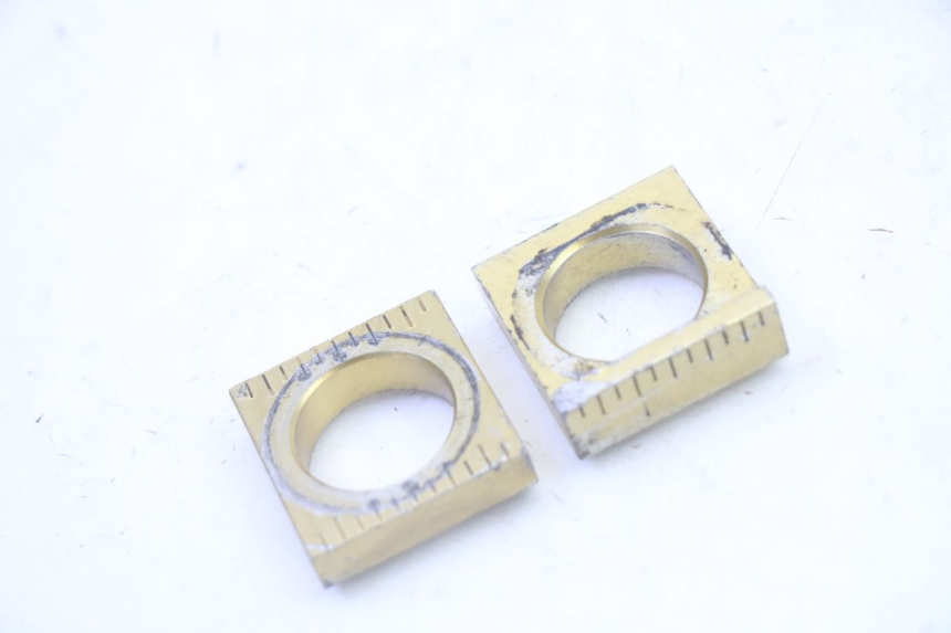 photo de CHAIN ADJUSTER YAMAHA YZ-F YZF 250 (2014 - 2018)