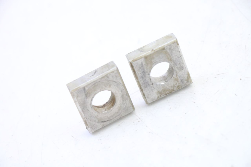 photo de CHAIN ADJUSTER YAMAHA YZ 85 (2022 - 2025)