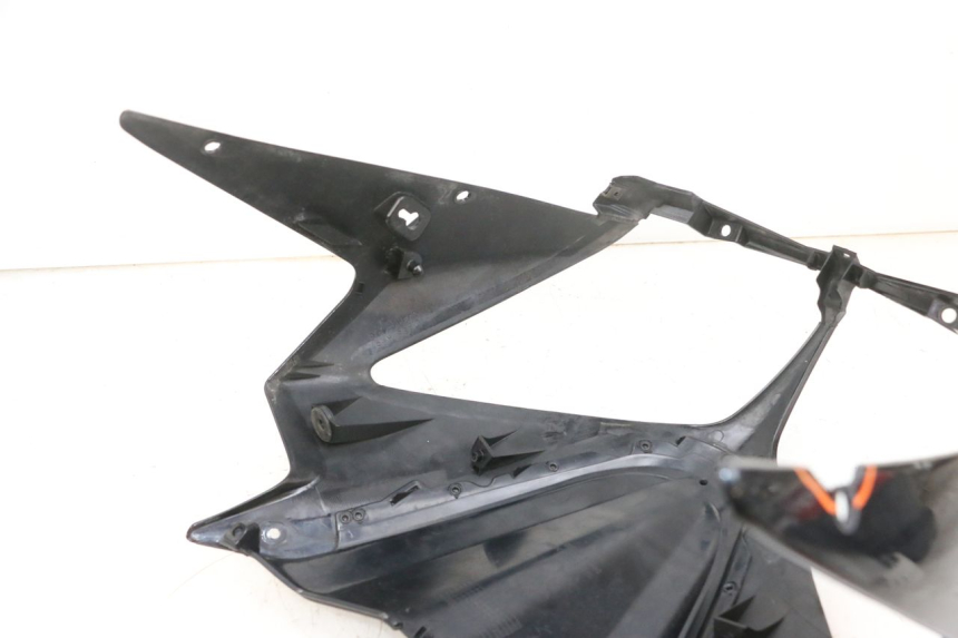 photo de FRONT FAIRING SUZUKI DL V STROM 1000 (2002 - 2007) - Alternative perspective