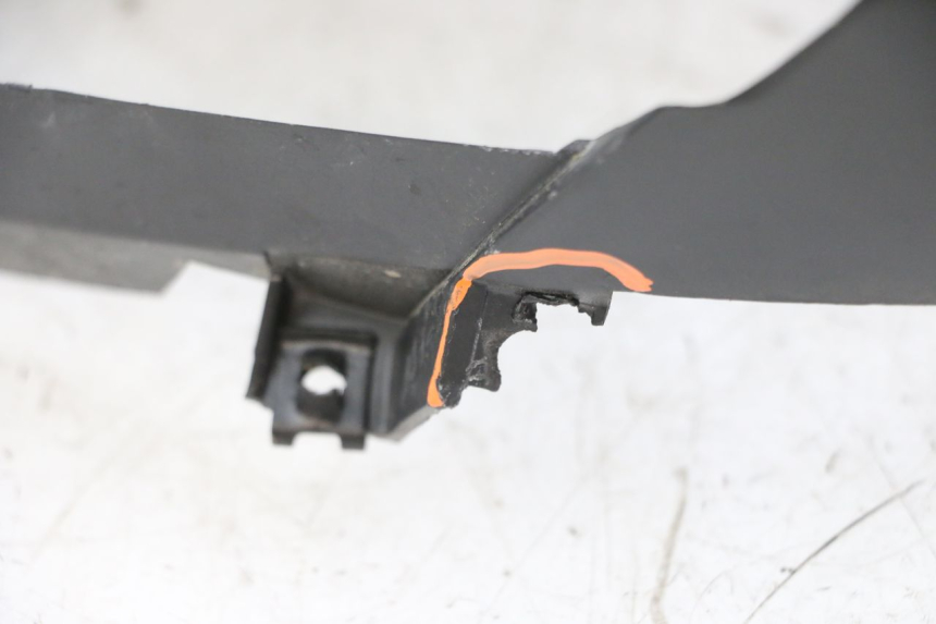 photo de FRONT FAIRING YAMAHA TZR 50 (2008 - 2016) - Additional view of the item