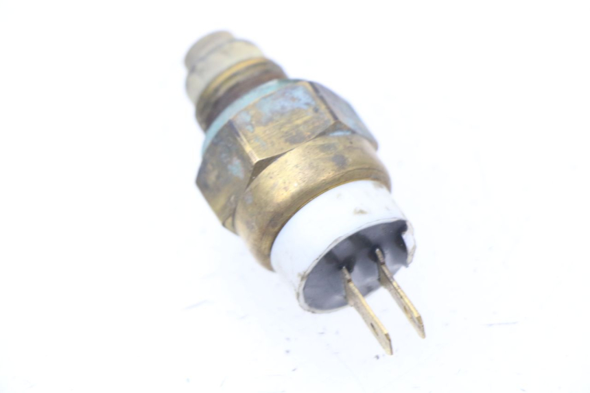 photo de THERMO SWITCH KAWASAKI ER5 ER-5 500 (2001 - 2004) - Technical close-up