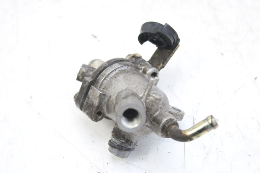 photo de THERMOSTAT HONDA FES S-WING SWING ABS 125 (2007 - 2015)