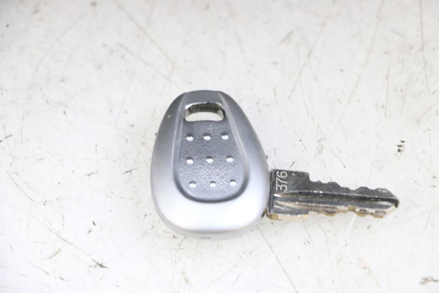 photo de TOP BOX PEUGEOT DJANGO 4T 50 (2014 - 2019) - Technical close-up