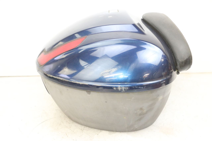 photo de TOP BOX PIAGGIO MP3 RL 250 (2006 - 2010) - Fixing points details