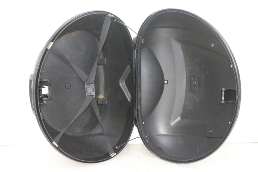 photo de TOP BOX PIAGGIO MP3 RL 250 (2006 - 2010) - Zoom on usage condition