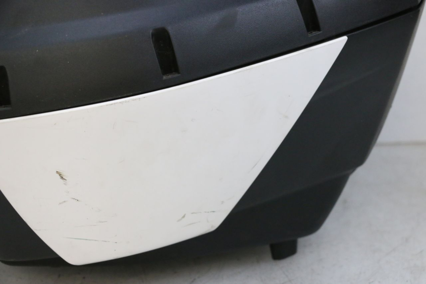 photo de TOP BOX YAMAHA NEO'S CORE 1 (2022 - 2026) - Component zoom