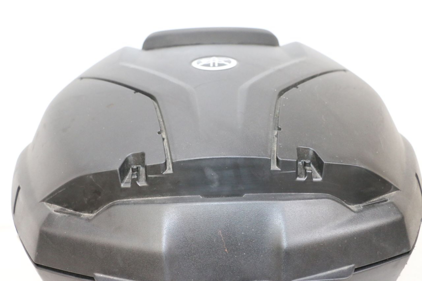 photo de TOP BOX YAMAHA NEO'S CORE 1 (2022 - 2026) - Technical close-up