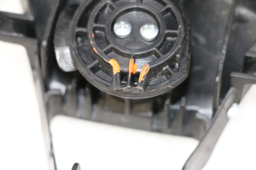 photo de TOP BOX YAMAHA NEO'S CORE 1 (2022 - 2026) - Surface and material condition