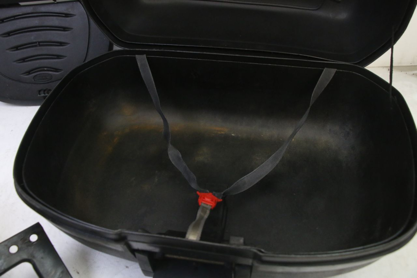photo de TOP BOX PIAGGIO SUPER LX 125 (2000 - 2003)