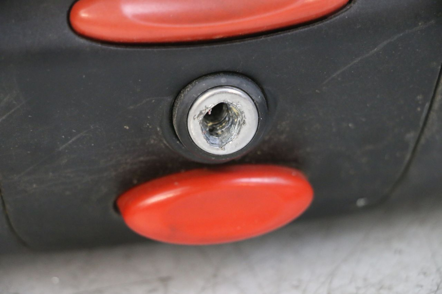 photo de TOP BOX YAMAHA XMAX X-MAX 125 (2006 - 2009) - Main view