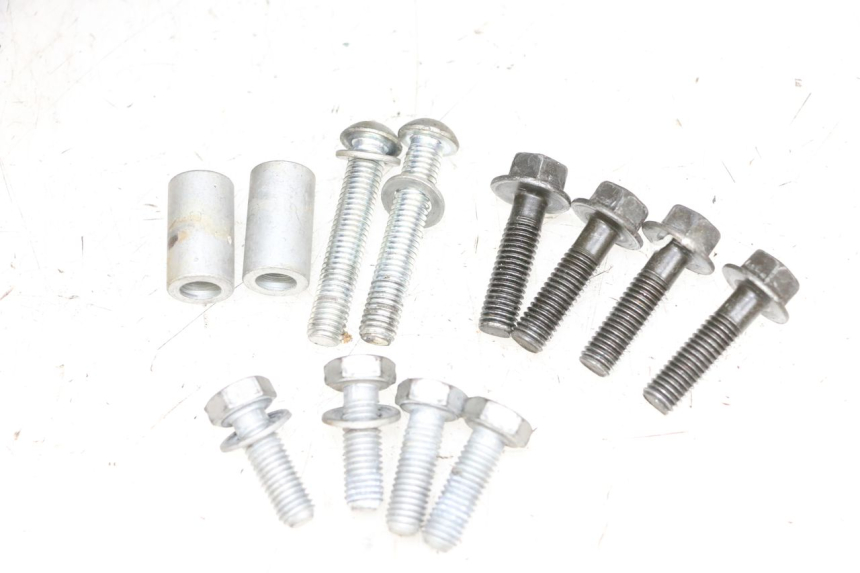 photo de TOP BOX YAMAHA XMAX X-MAX 125 (2006 - 2009) - Component detail