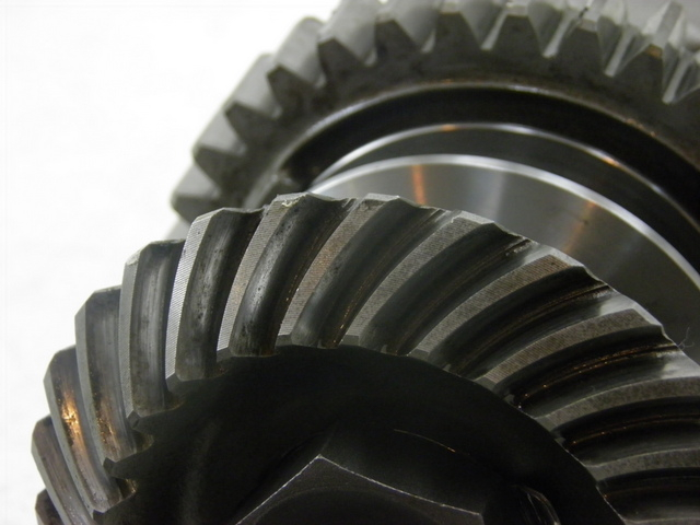 photo de REAR WHEEL SHAFT YAMAHA FJR 1300 (2004 - 2005) - Product overview