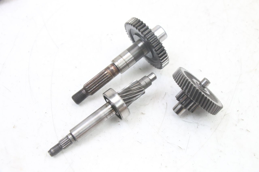 photo de REAR WHEEL SHAFT YAMAHA AEROX 50 (1997 - 2006)