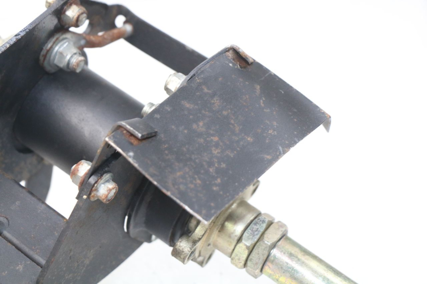 photo de REAR WHEEL SHAFT CHINESE QUAD ATV ENFANT 125 - Component detail