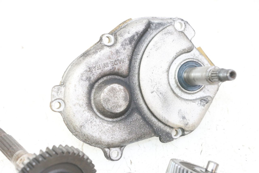 photo de REAR WHEEL SHAFT MBK BOOSTER SPIRIT NAKED 50 (2004 - 2017)