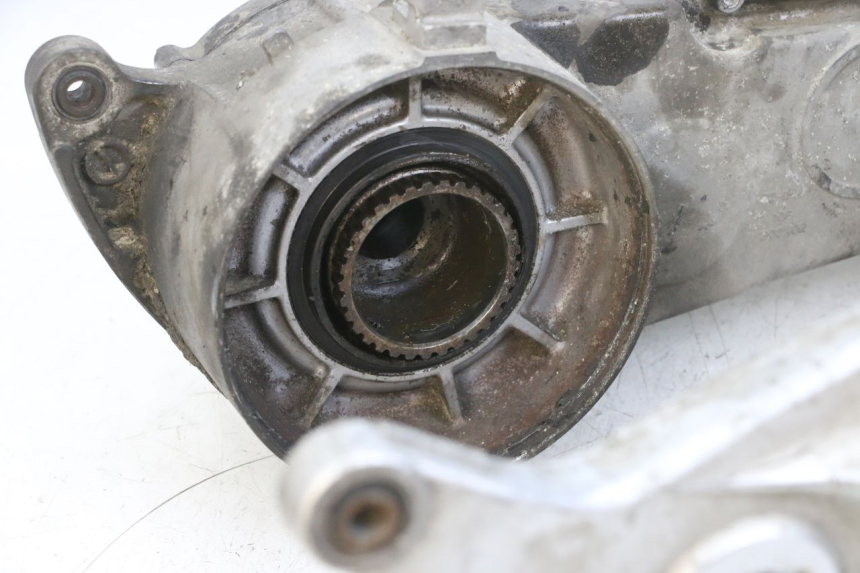 photo de REAR WHEEL SHAFT SUZUKI BURGMAN EXECUTIVE ABS 650 (2006 - 2012) - Product overview