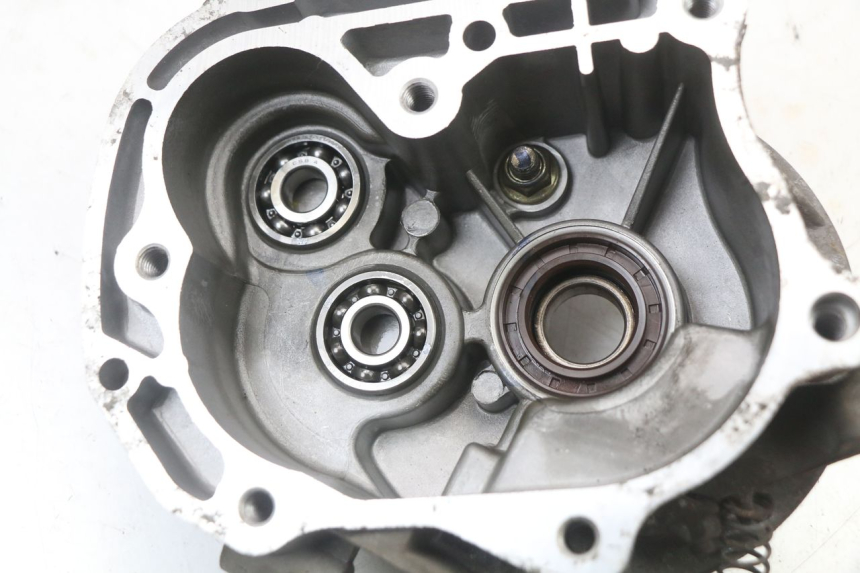 photo de REAR WHEEL SHAFT SYM FIDDLE 3 III 50 (2014 - 2020)