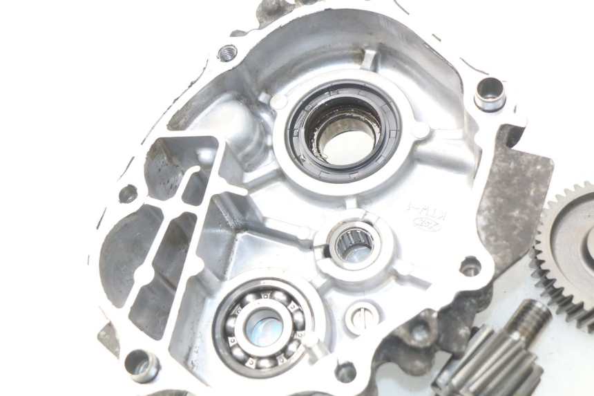 photo de REAR WHEEL SHAFT HONDA NSS EX FORZA 250 (2008 - 2009)