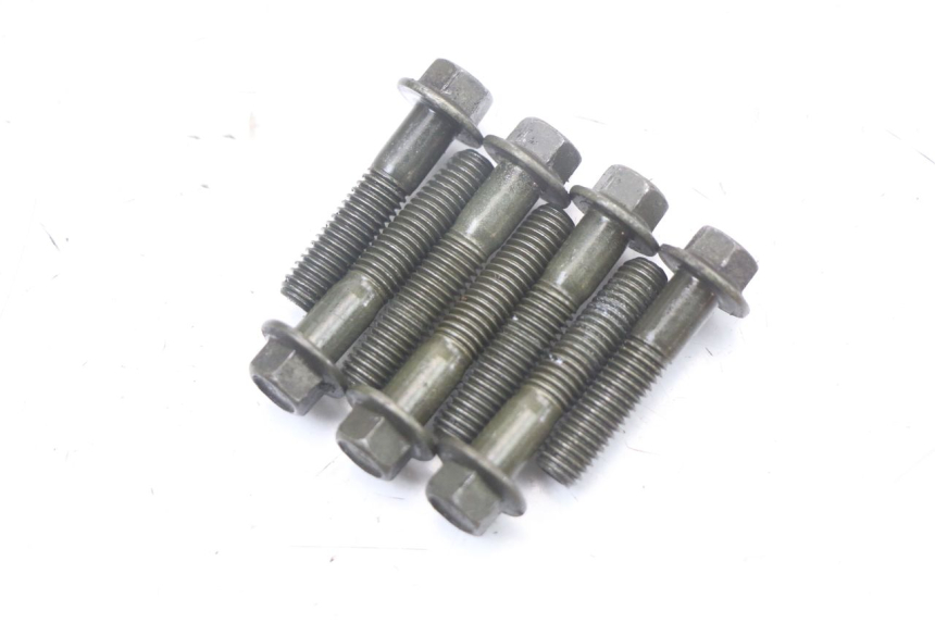 photo de REAR WHEEL SHAFT ORCAL KITE 4T 50 (2019 - 2023)