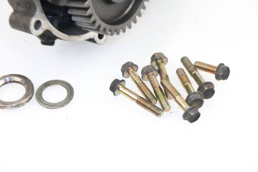 photo de REAR WHEEL SHAFT KYMCO XCITING 500 (2007 - 2010)