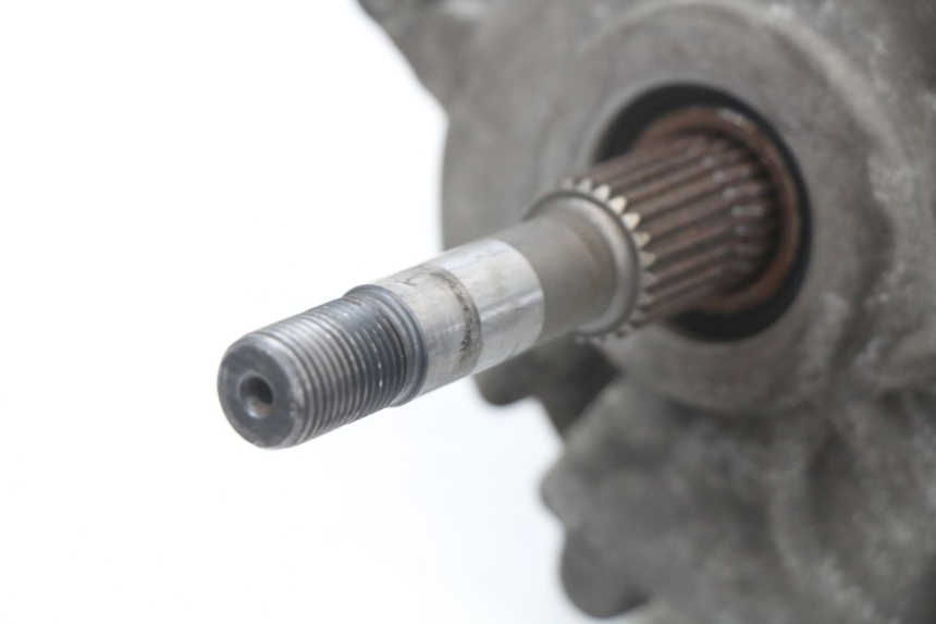 photo de REAR WHEEL SHAFT LONGJIA EASY MAX 125 (2020 - 2024)