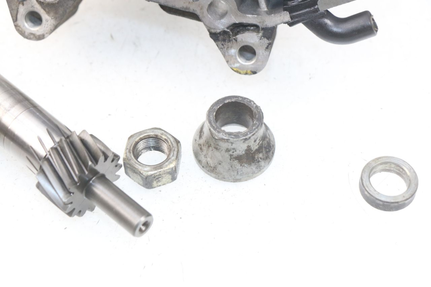 photo de REAR WHEEL SHAFT PIAGGIO MP3 LT 400 (2007 - 2012)