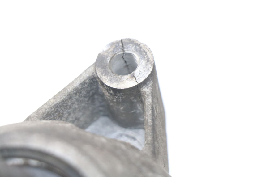 photo de REAR WHEEL SHAFT PIAGGIO MP3 LT 400 (2007 - 2012)