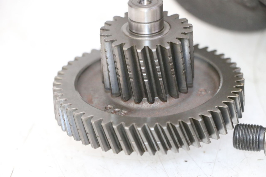 photo de REAR WHEEL SHAFT PIAGGIO MP3 LT 300 (2010 - 2016) - Surface and material condition