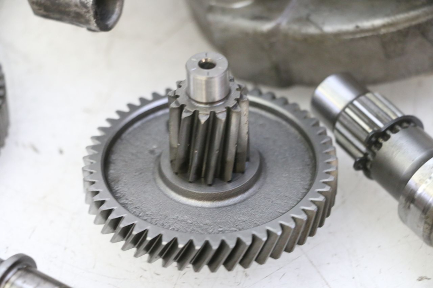 photo de REAR WHEEL SHAFT KYMCO LIKE 4T 50 (2019 - 2025)