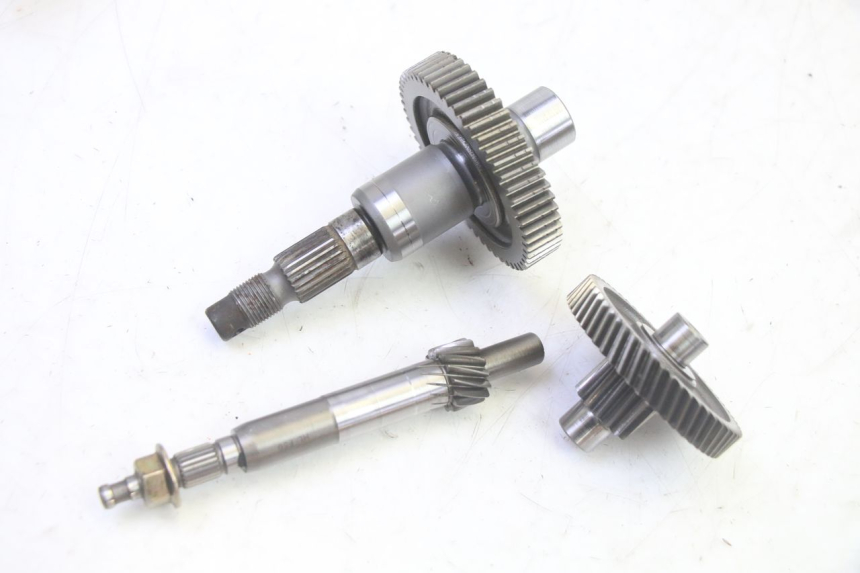 photo de REAR WHEEL SHAFT PIAGGIO NEW TYPHOON 50 (2010 - 2017)