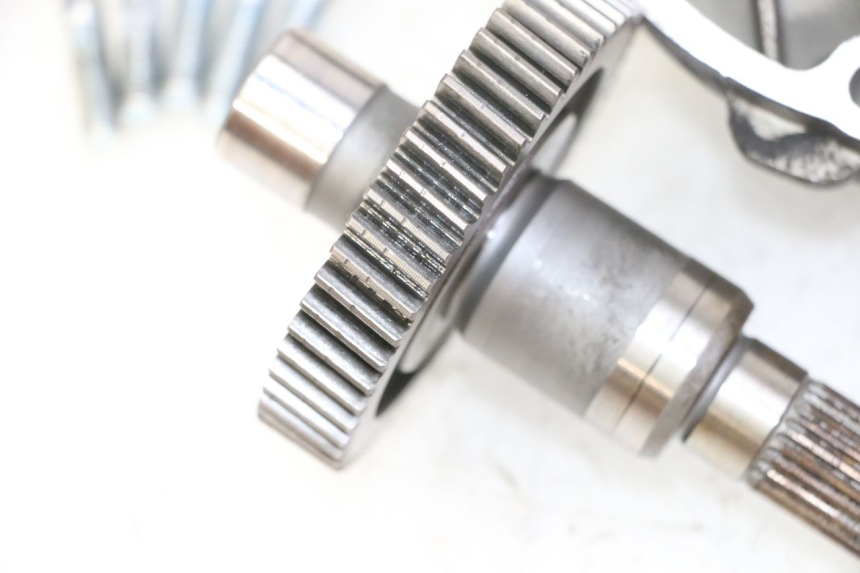 photo de REAR WHEEL SHAFT PIAGGIO NEW TYPHOON 50 (2010 - 2017)